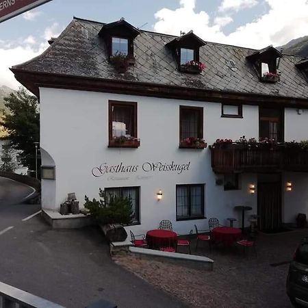 Gasthaus Weisskugel Hotel Mals Buitenkant foto