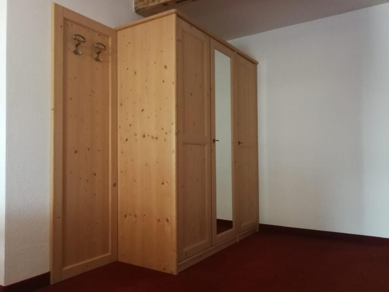 Gasthaus Weisskugel Hotel Mals Buitenkant foto